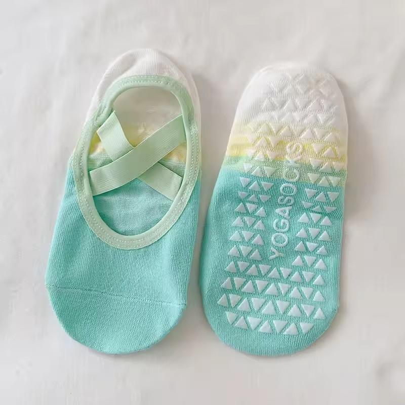 1 Paar Farbverlauf Silikon Yoga Rutschfeste Socken für Damen Pilates Fitness Grip Stärke Indoor Tanz Sportsocken see-blaue von Joom DACH