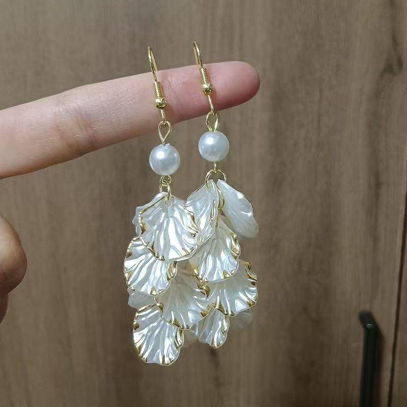 1 Paar Personalisierte Elegante Luxuriöse Schneeflocken Glas Eingelegte Weihnachten Stilvolle Ohrringe Für Frauen one-size von Joom DACH