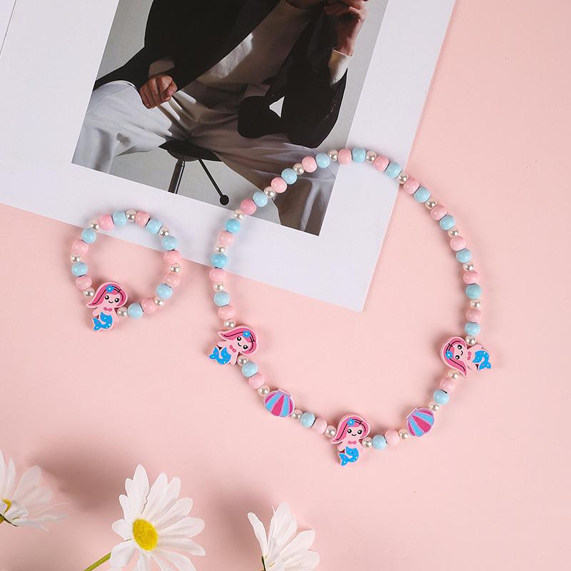 1 Set Nette Mädchen Geschenke Kinder Prinzessin Zubehör Acryl Perlen Blume Halskette Armband DIY Perlen Armband Kit von Joom DACH