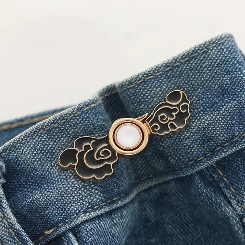 1 Stück Jeansschnalle, Taillenverschluss, Taillenknopf festziehen, abnehmbare Metallstifte, verstellbarer Taillenclip, Ornamentknopf, Gürtelschnalle von Joom DACH