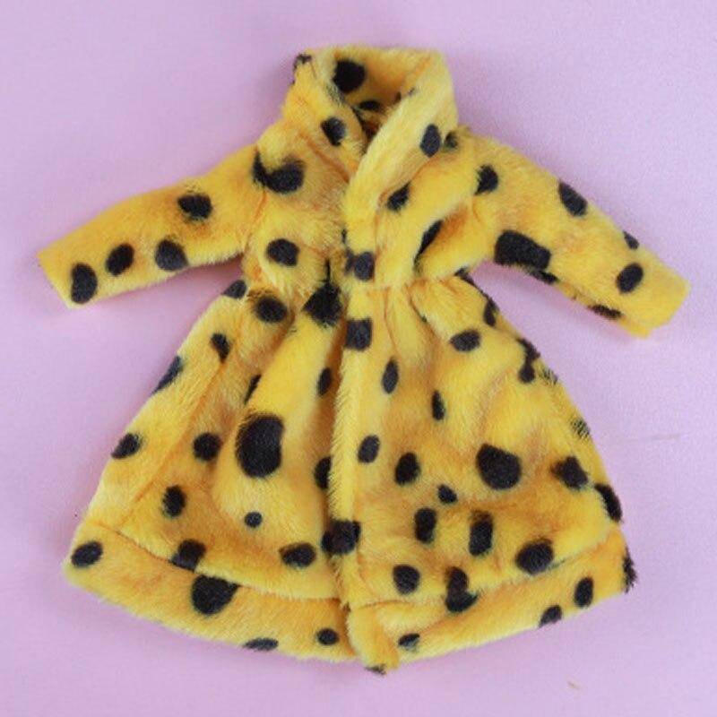 1 Stück Wintermantel Mode Outfits Für Barbie Puppen Kleidung Puppenhaus 1/6 BJD Puppen Zubehör DIY Spielzeug Für Kinder Sammlung schwarz/gelb von Joom DACH
