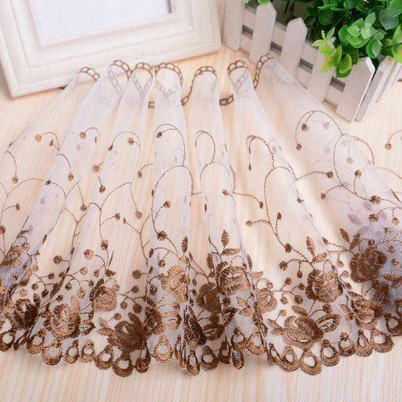 1 m bunte Stickerei Spitze DIY Damen Hochzeitskleid Kleidung Stoff Wiege Heimtextilien Sofabesatz 25 cm breit kaffeebraun von Joom DACH