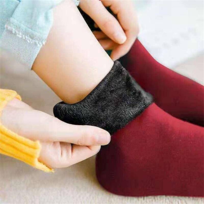 10PC/5PC/1PC Winter Frauen Socken Nahtlose Samt Stiefel Boden Schlafen Socken Verdicken Thermische Wolle 1PC rot von Joom DACH