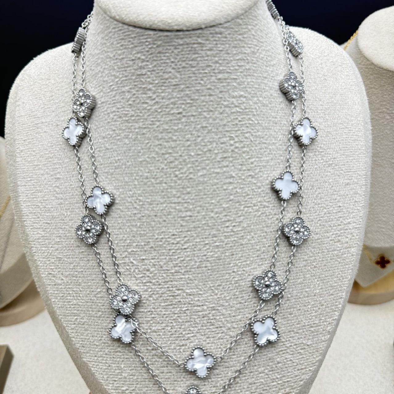 13Mm Titanstahl 90Cm 20 Blumen Vierblättriges Kleeblatt Halskette Hochwertige Damen Pulloverkette 18K von Joom DACH