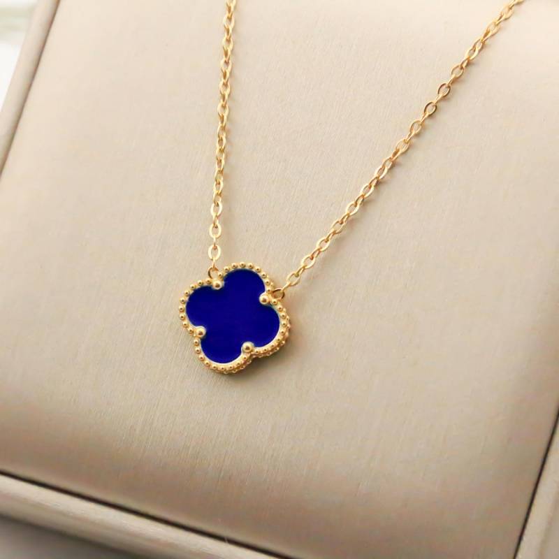 15mm Doppelseitige Titanstahl Vierblättriges Kleeblatt Halskette Damen Schlichte Titanstahl Schlüsselbeinkette Halskette Netz Roter Schmuck von Joom DACH