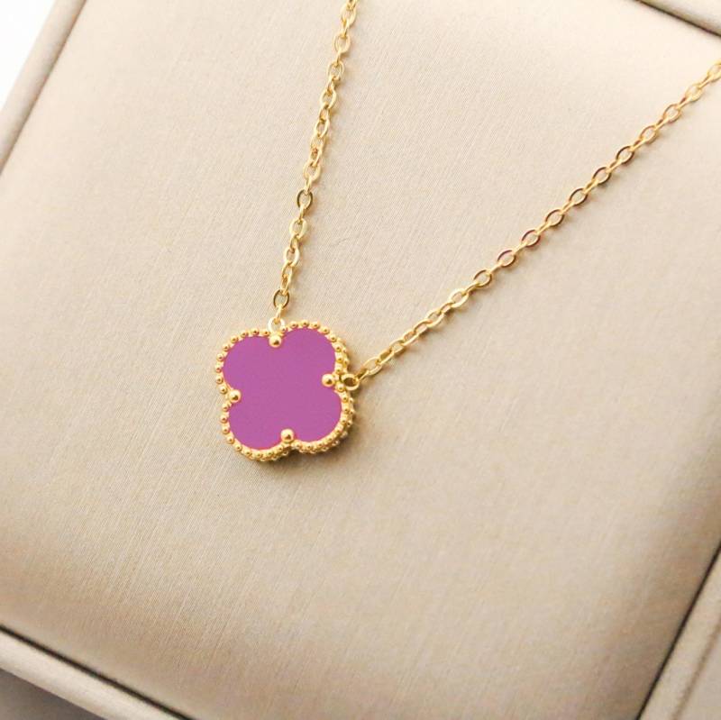 15mm Doppelseitige Titanstahl Vierblättriges Kleeblatt Halskette Damen Schlichte Titanstahl Schlüsselbeinkette Halskette Netz Roter Schmuck von Joom DACH