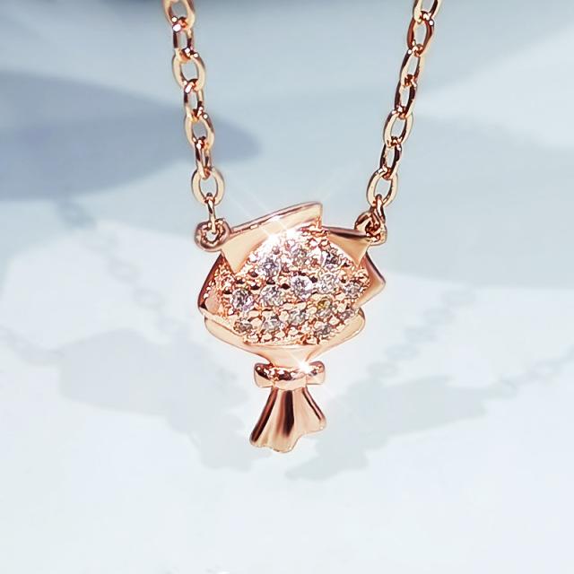 18 Karat Roségold Charm Blumenhalskette für Frauen Glänzende Mode Geometrische Anhänger Halskette Dame Verlobung Hochzeit Partei Schmuck 45cm rose gold von Joom DACH