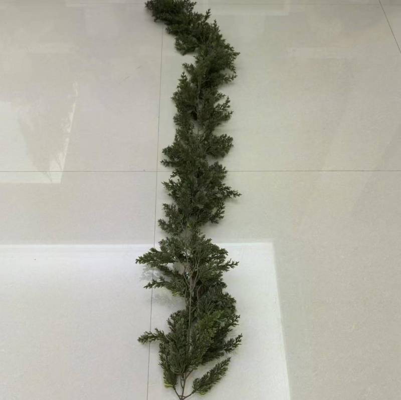 180 cm künstlicher Fuchs-Kiefernnadel-Rattan mit weichen Kiefernnadeln - grüne Weihnachtsdekoration für zu Hause von Joom DACH