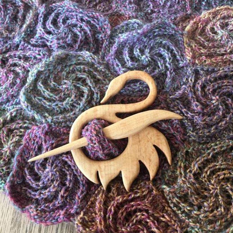 1PC Kreative Schmuck Weihnachtsbaum Neue Schal Pin Schal Schnalle Holz Brosche Männer Frauen von Joom DACH