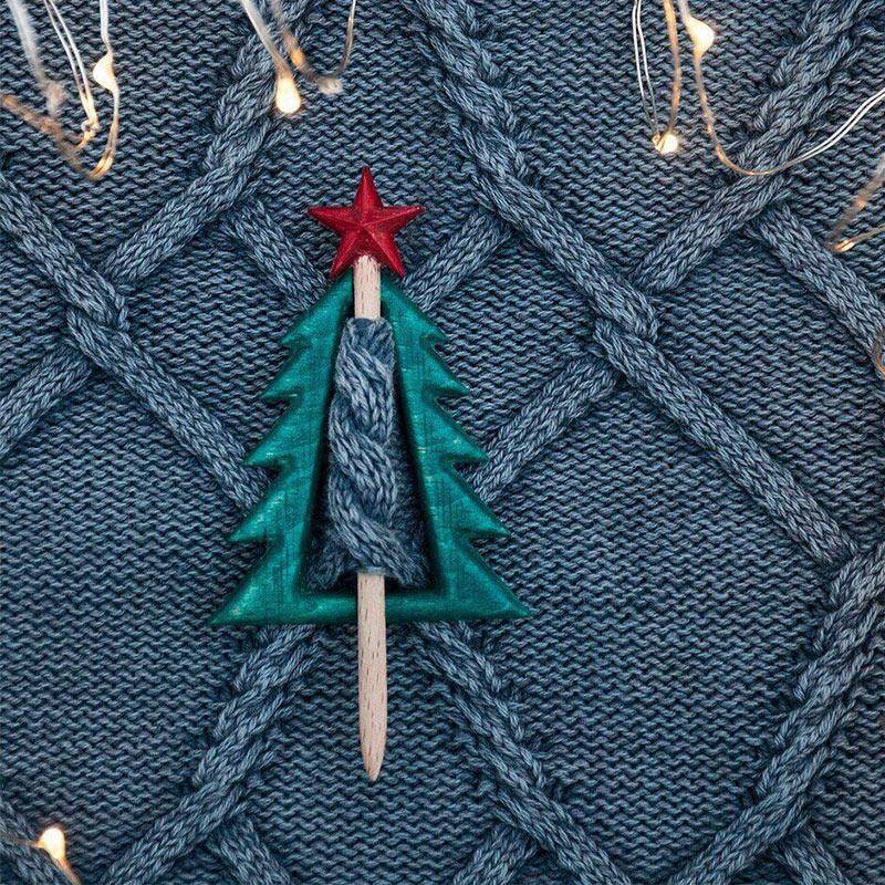 1PC Kreative Schmuck Weihnachtsbaum Neue Schal Pin Schal Schnalle Holz Brosche Männer Frauen von Joom DACH
