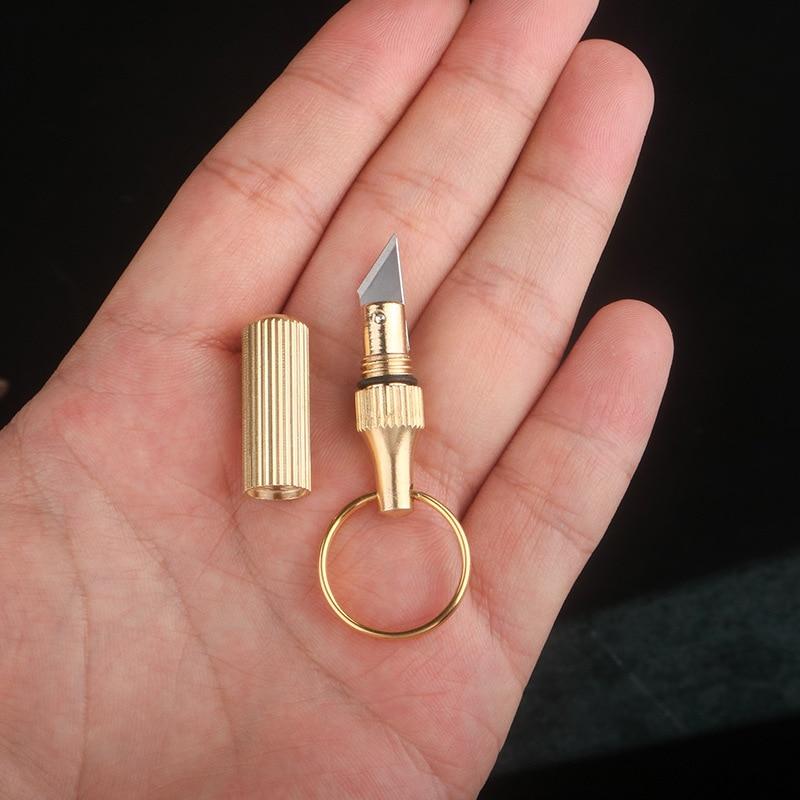 1PCS Mini Messing Kapsel Tasche Messer Tragbare Utility Messer Überleben Messer Schlüsselbund Anhänger Gadget Brief Paket Opener 1PCS Mini Messing Kapsel Tasche Messer Tragbare Utility Messer Überleben Messer Schlüsselbund Anhänger Gadget Brief Paket Opener von Joom DACH
