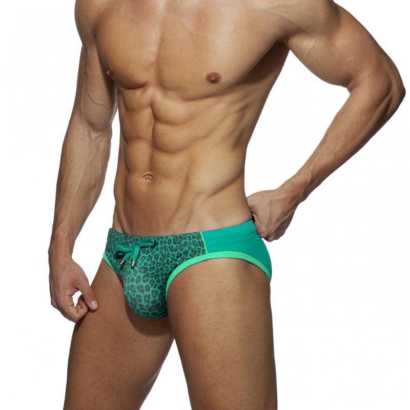 1Pc Strand Badeanzug Sommer Dressing Herren Trend Spitze Sexy Digitaldruck Dreieck Form Badehose M von Joom DACH