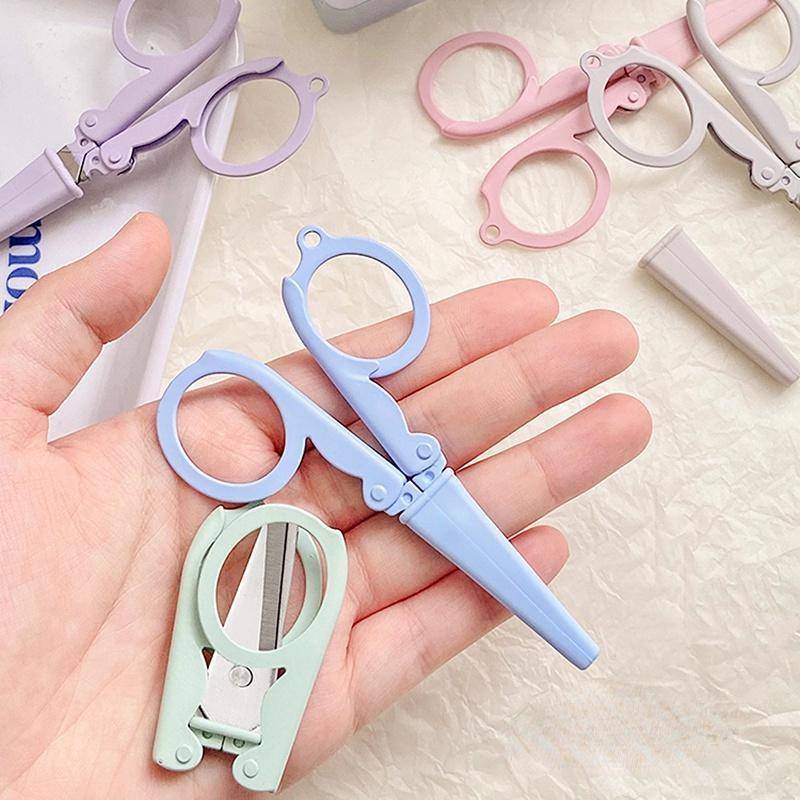 1Pcs Mini Bunte Falten Schere Reise Tragbare Design Edelstahl Cutter Für Handwerk Papier Arbeit Schule Schreibwaren blau von Joom DACH