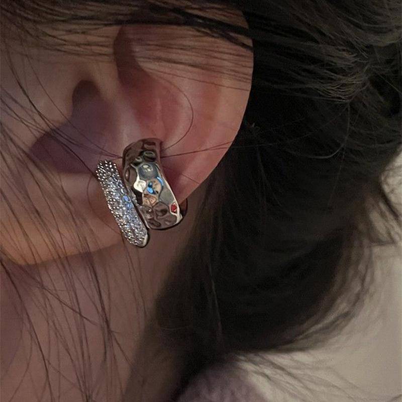 1Pcs Mode Zirkon Doppel-schicht Ohr Manschette Kein Piercing Ohrring Trendy Punk Metall Geometrische Ohr Clip Für Frauen Schmuck silber von Joom DACH