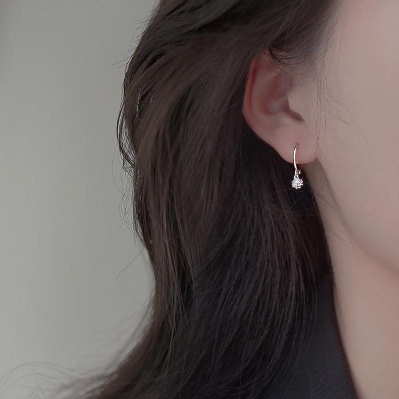 2021 Trendy 925 Silber Magic Cube Ohrringe für Damen – Schlichte Ohrringe mit kaltem Temperament von Joom DACH