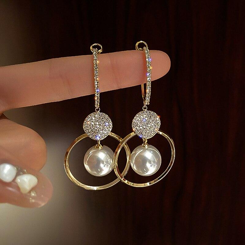 2021 neue Mode Koreanische Übergroßen Weiße Perle Ohrringe für Frauen Böhmischen Goldene Runde Zirkon Hochzeit Ohrringe Schmuck Geschenk gold von Joom DACH