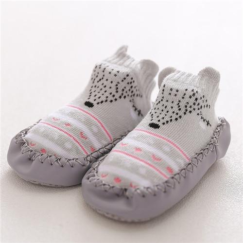 2022 neugeborenes Baby Socken mit Gummisohlen Säuglingsbabys Mädchen Jungen Schuhe Frühling Herbst Baby Bodensocken Rutschfeste weiche Sohle Socke für Mädchen Jungen L for 13-18m von Joom DACH