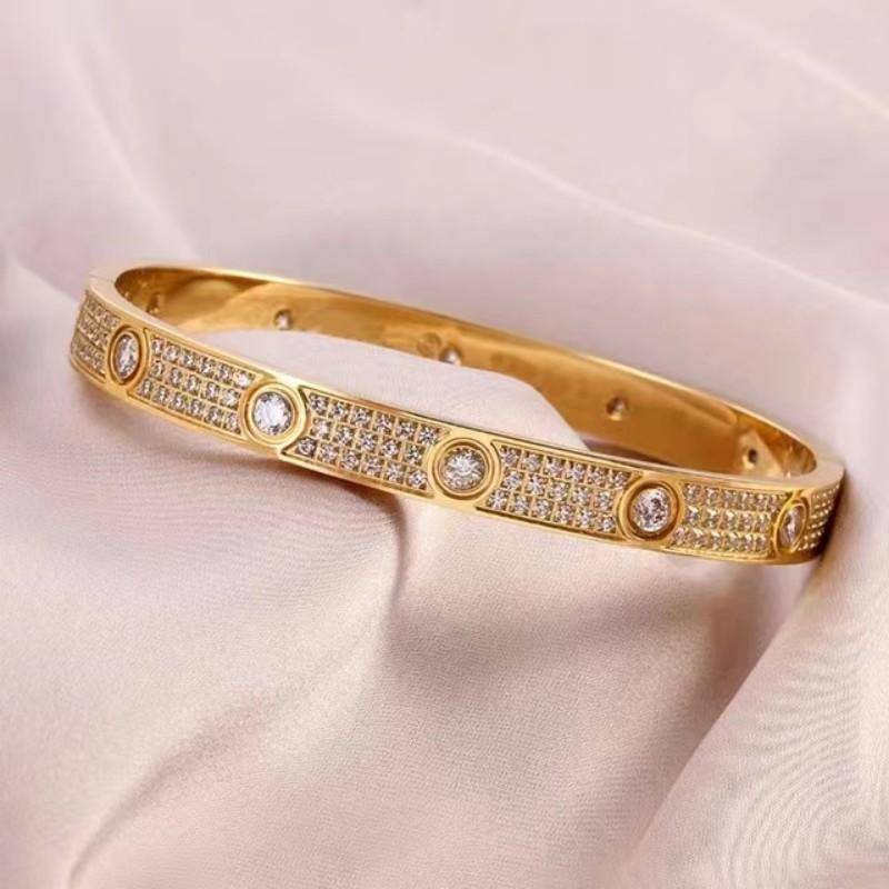 2023 Luxus Frauen Zirkon Überzogene 18K Gold Armbänder Nicht Verblassen Titan Stahl Männer Armband Paar Hohe Schmuck Geschenke 17cm von Joom DACH