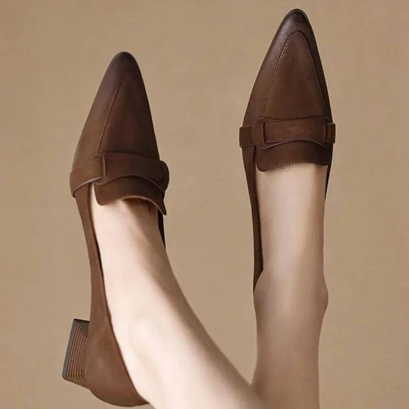 2024 2024 Damenabsätze Retro Bequeme Mittelhohe Absätze Frühling Herbst Büro-Lady Pumps Damenschuhe Kleidabsätze Damen 39 schokoladenbraun von Joom DACH