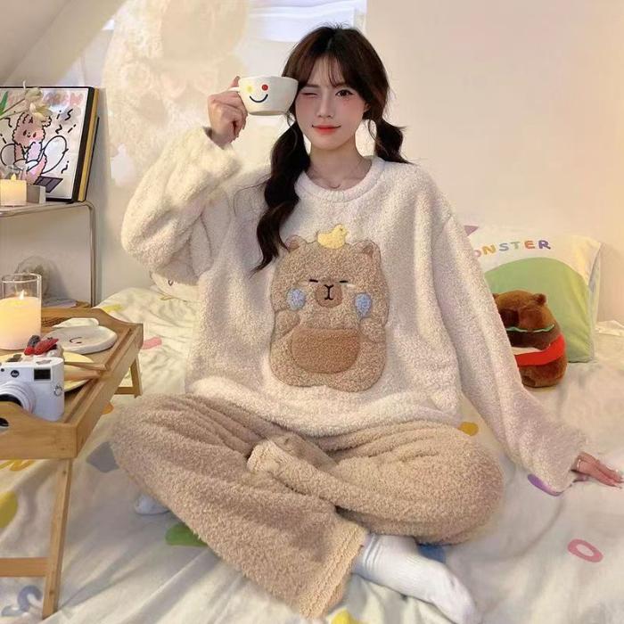 2024 Herbst Winter Flanell Warme Damen Pyjama Sets Langarm Damen Nachtwäsche karierte Hosen Zweiteiler Pyjamas Korallen Samt Pijama Homewear Mädchen M beige von Joom DACH