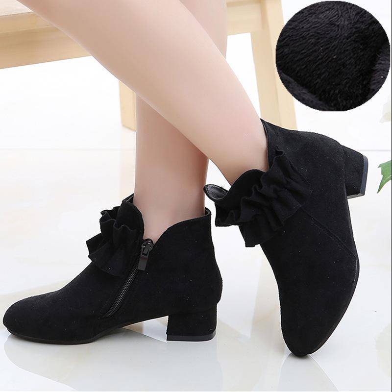 2024 Neue Mode Prinzessin Mädchen Stiefel für Herbst/Winter. Kurze Stiefel aus Samt im koreanischen Stil für mittelgroße/große Kinder. Size 33, 20.2 cm insole von Joom DACH