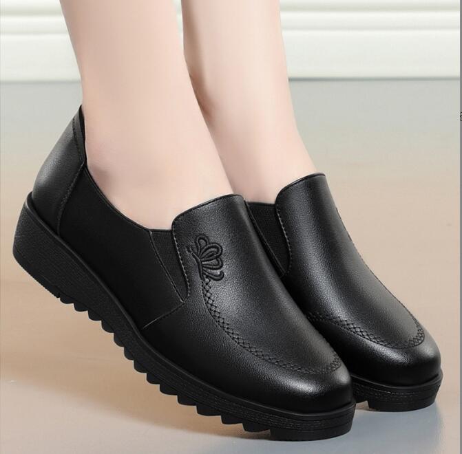2025 Mode Damen Schuhe Echtes Leder Slipper Damen Freizeitschuhe Weiche Bequeme Schuhe Rutschfeste Damen Ballerinas 40 von Joom DACH