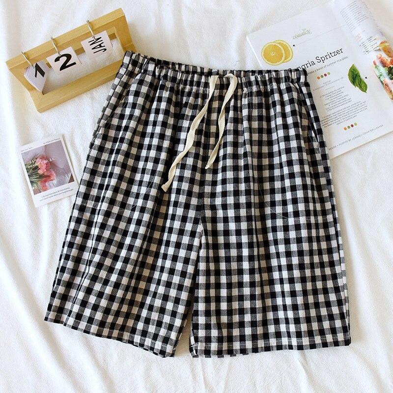 2025 Neue Sommer-Paar-Shorts aus japanischer Baumwolle, 100 % Baumwolle, für Männer und Frauen, kariert, einfache große, dünne Shorts für zu Hause, karierte Pyjamahose XL von Joom DACH
