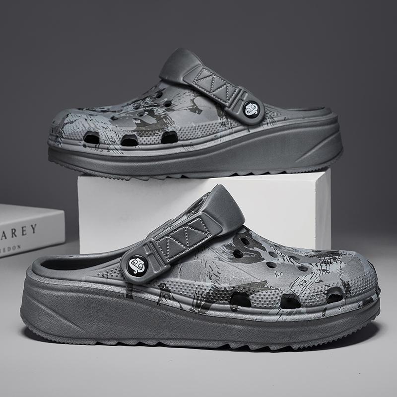 2025 Sommer Outdoor Strand Sandalen Herren Clogs Schuhe Hausschuhe Camouflage Plateau Wasserschuhe Weiche EVA Indoor Zuhause Slides Flip Flops 45 von Joom DACH