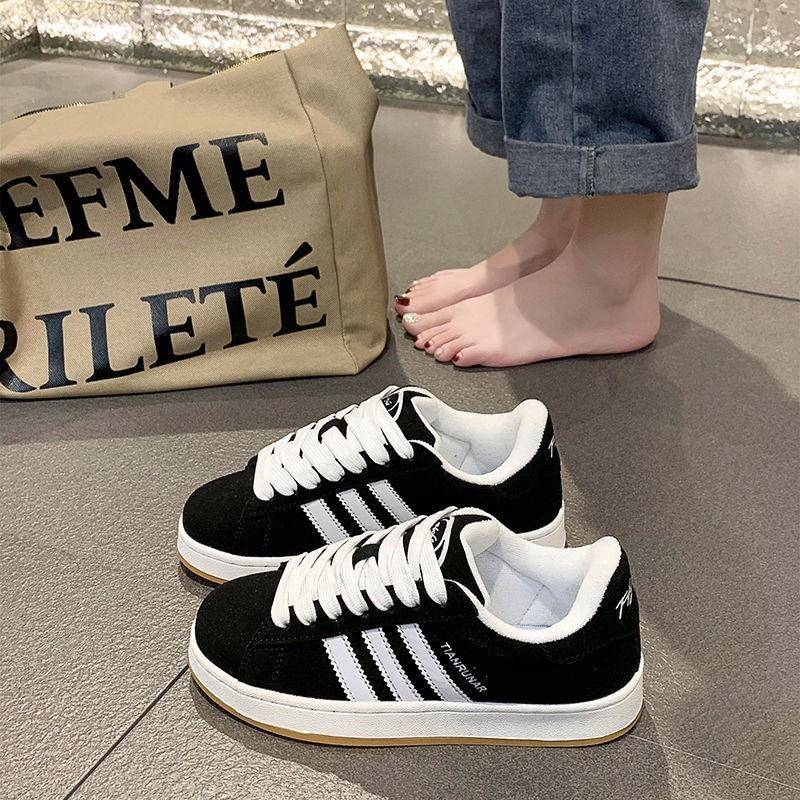 2025 neue Drachenfrucht Mädchen Puder Brotschuhe Studentenschuhe lässige Board Schuhe atmungsaktiv Trend Sportschuhe 39 schwarz von Joom DACH