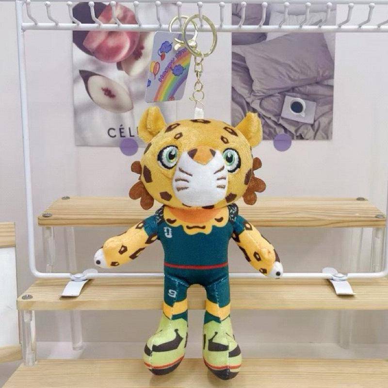 2026 Weltmeisterschaft Maskottchen Ornamente Schlüsselanhänger Plüschtiere für Kinder Geburtstagsgeschenke 17cm von Joom DACH