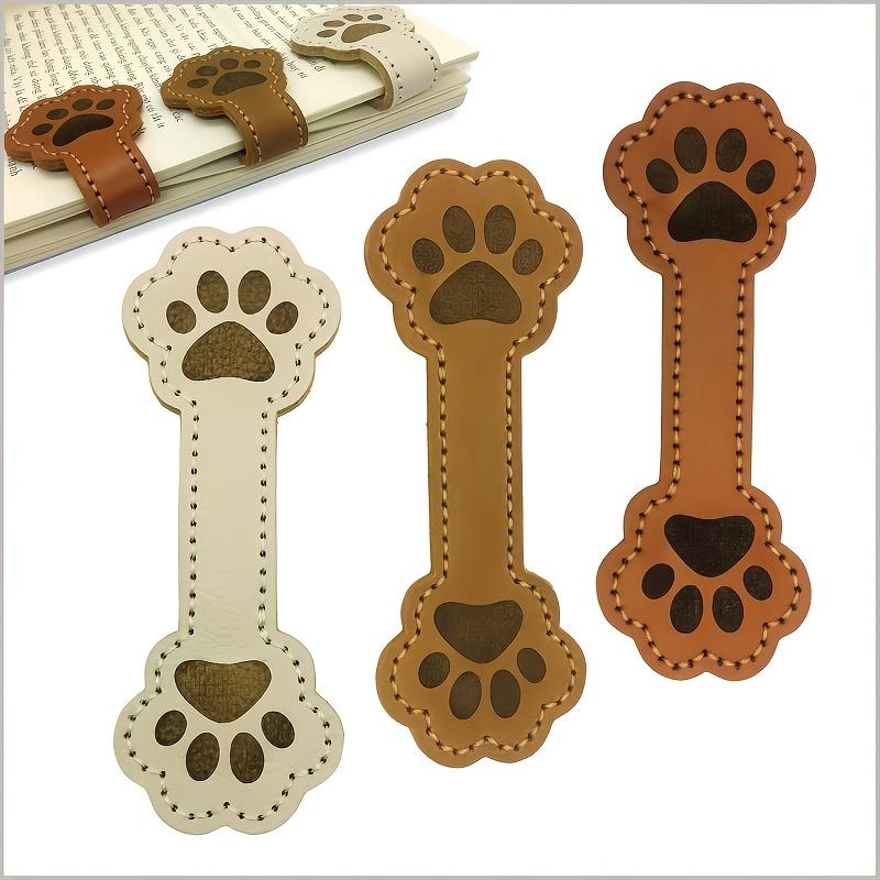 3 Stück Niedliche Hunde Pfote PU Leder Magnetische Lesezeichen – Weiß, Braun & Tan PU Leder mit Geprägtem Pfoten Design, Perfekt für Buchliebhaber von Joom DACH