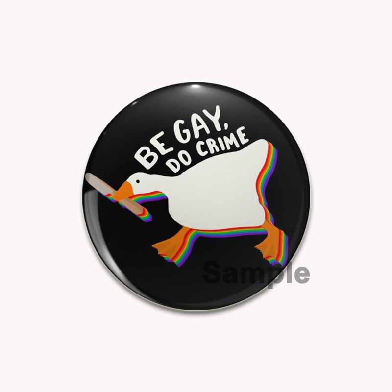 32/44/58mm Cartoon Tier Schmetterling/Krieger Gans/Gestapelte Katze Abzeichen Kunst Schreiben Being Kind Ist Punk Broschen Rucksack Zubehör Decor Pin 32mm von Joom DACH