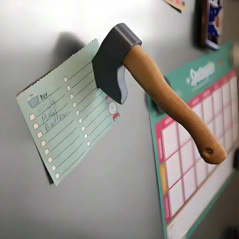 3D Kreativer Kühlschrankmagnet Lustiges Messer Axt Ahornblatt Kühlschrankmagnete Kühlschrank Mikrowelle Magnetaufkleber Heimdekoration 1PCS von Joom DACH