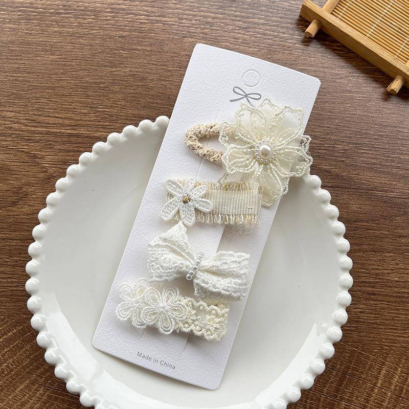 4 Stücke Kinder Haarspangen Spitze Bär Bögen Mädchen Stirnbänder Kinder Haarnadeln Baby Haarschmuck Winter Wolle Stricken Haarspangen creme von Joom DACH