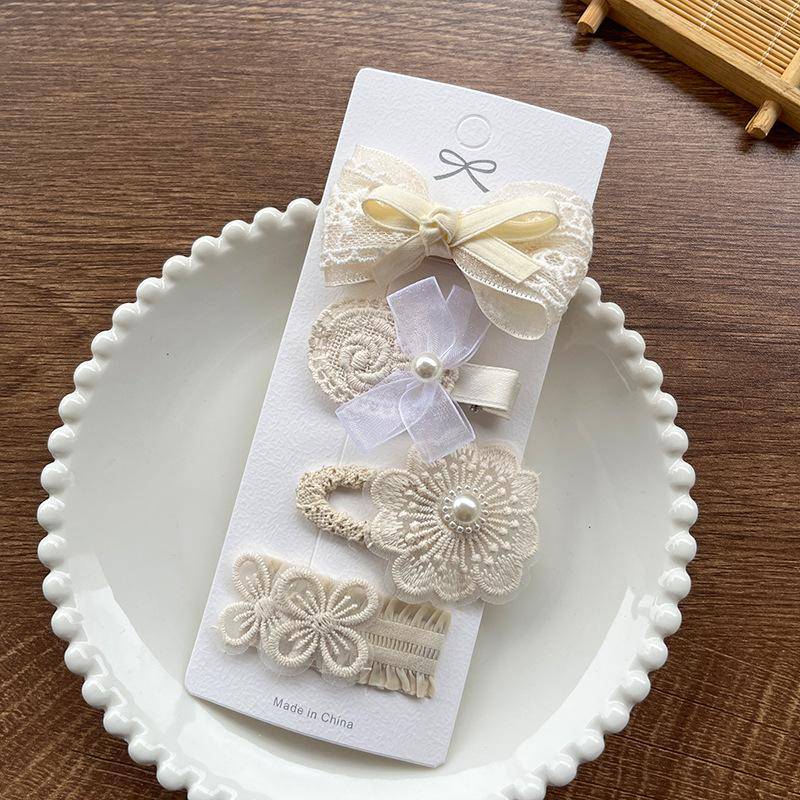 4 Stücke Kinder Haarspangen Spitze Bär Bögen Mädchen Stirnbänder Kinder Haarnadeln Baby Haarschmuck Winter Wolle Stricken Haarspangen eierschale von Joom DACH