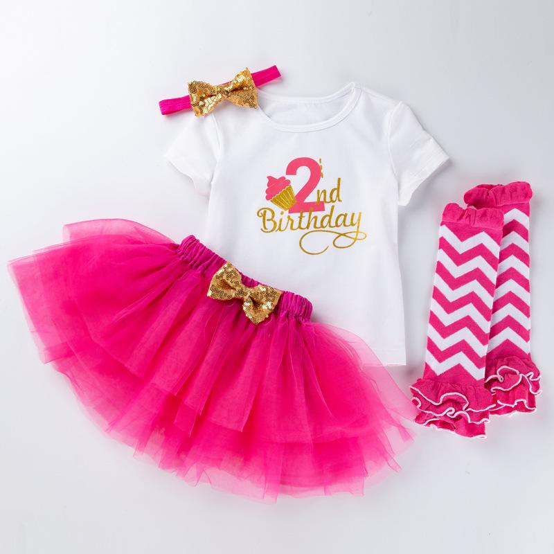 4-teiliges Outfit zum 1. Geburtstag eines Baby-Mädchens: T-Shirt mit Aufschrift, Prinzessinnenrock und Socken 90 T-shirt set (2 years old) von Joom DACH