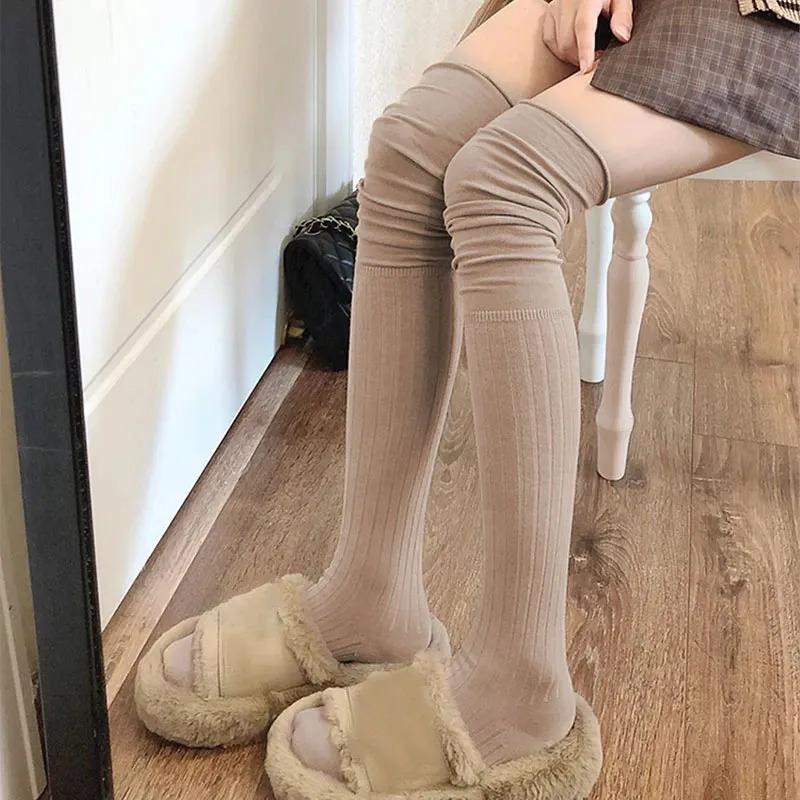 5 Farben Oberschenkelhohe Strümpfe Damen Overknee Lange Socken Warme gestrickte Stiefelsocken Beinwärmer Japanische JK-Baumwolle Hohe Röhrenleggings One size khaki von Joom DACH