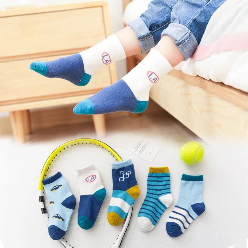 5 Paar Schulsport Tennissocken Kinder Jungen Kleinkinder Mädchen Socken Kniehohe lange weiche Baumwolle Babysocken Streifen Kindersocken L von Joom DACH
