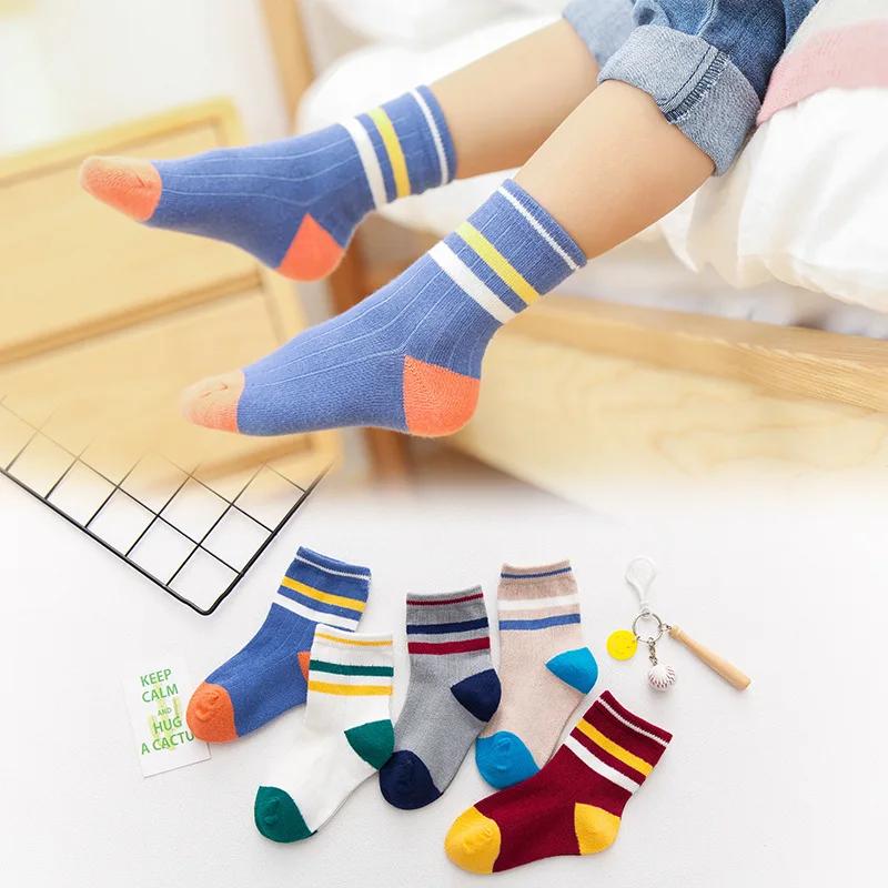 5 Paar Schulsport Tennissocken Kinder Jungen Kleinkinder Mädchen Socken Kniehohe lange weiche Baumwolle Babysocken Streifen Kindersocken M von Joom DACH