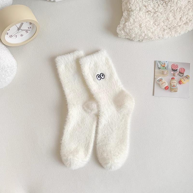 5 Paar Weiße Socken für Damen Frühling und Herbst Lustige Socken für Paare Lässige Sportsocken Studentensocken Winter von Joom DACH