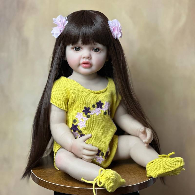 55 cm Reborn Baby Mädchen Lebensechte Realistische Puppe Vollsilikon Lange Braune Haare Prinzessin Kleinkind Bebe Weihnachtsgeschenk von Joom DACH