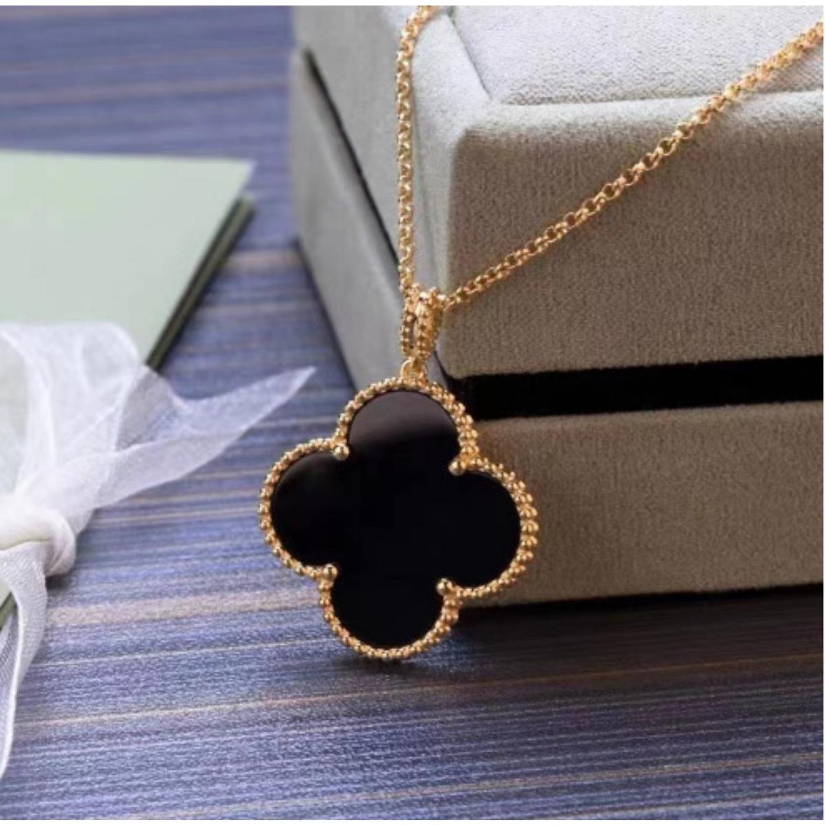 60/90 cm lange, modische Halskette mit vierblättrigem Kleeblatt und einem Anhänger, doppelseitig, für Damen 18K-60cm schwarz von Joom DACH