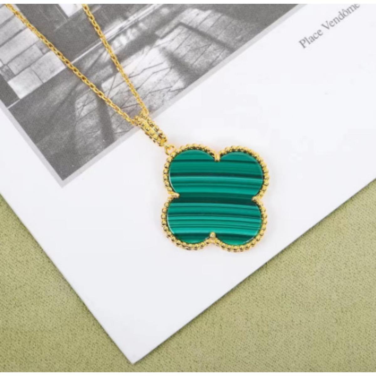 60/90 cm lange, modische Halskette mit vierblättrigem Kleeblatt und einem Anhänger, doppelseitig, für Damen 18K-60cm grün von Joom DACH