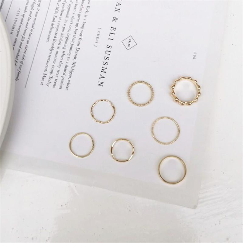 7 Stücke Einfache Vintage Ringe Für Frauen Mädchen Geschenk Kleine Boho Gothic Hip Hop Perlen Knuckles Ringe Set Statement Rock Party Schmuck gold von Joom DACH