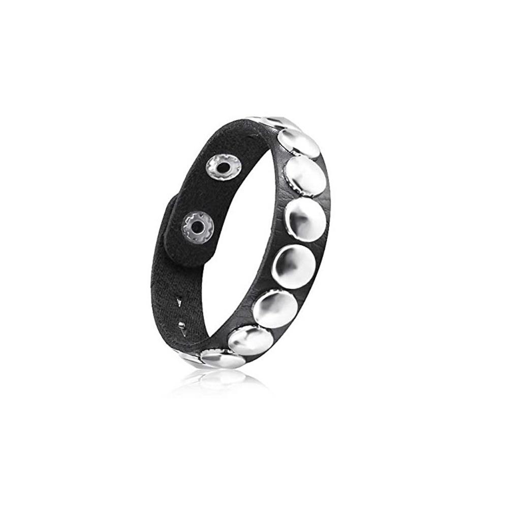 80er Jahre Schwarzes rundes quadratisches Gothic Spike-Armband Punkrock-Armband Nieten-Kunstlederarmband für Männer und Frauen von Joom DACH