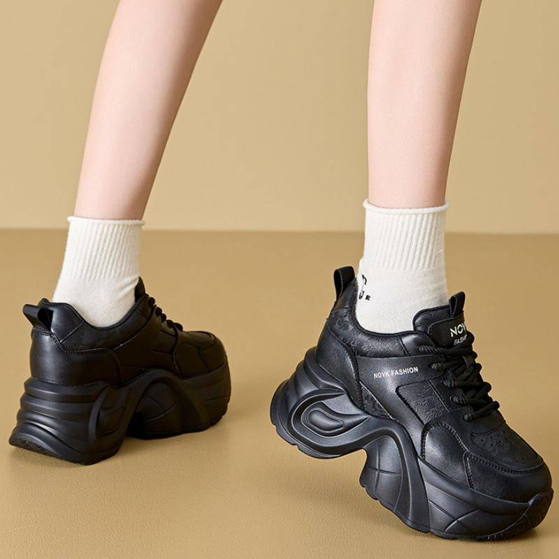 9cm Echtes Leder Frauen Casual Schuhe Chunky Neue Turnschuhe Skateboard Vulkanisieren Dame Bequeme Weiße Plattform Keil Versteckte Ferse 38 schwarz von Joom DACH