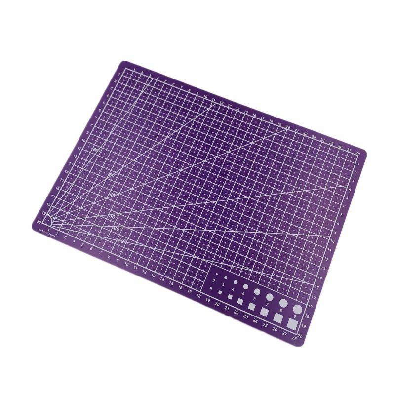 A3 A4 A5 PVC Schneidematte Einseitig Patchwork Schneideunterlage Für Werkbank Patchwork Nähen Manuell DIY Messer Gravieren Leder Schneiden 300*220*14mm violett von Joom DACH
