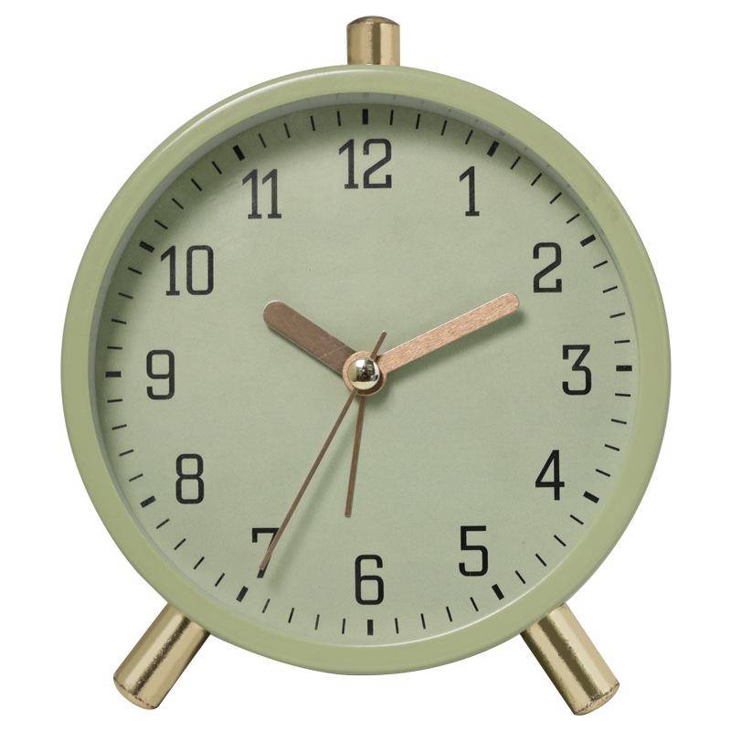 Analoger Wecker, geräuschlos, tickt nicht, Nachttischuhr aus Metall mit Nachtlicht für Tiefschläfer grün von Joom DACH