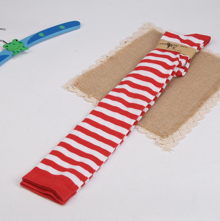 Anime Cosplay Gestreifte Strümpfe Für Frauen Mädchen Lange Strümpfe High Fashion Über Knie Schöne Elastische Warme Schwarz Rot Weiß grün one size von Joom DACH