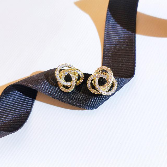 Antike Ohrring-Piercings Kleine Kristall-Piercings Trendige Piercings Ohrstecker für Damen Echtes 18K Gelbgold für Damen-Partyschmuck YELLOW von Joom DACH